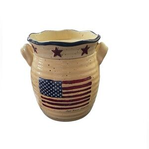 God Bless Scentsy warmer . Perfect for anyone who’s loves America